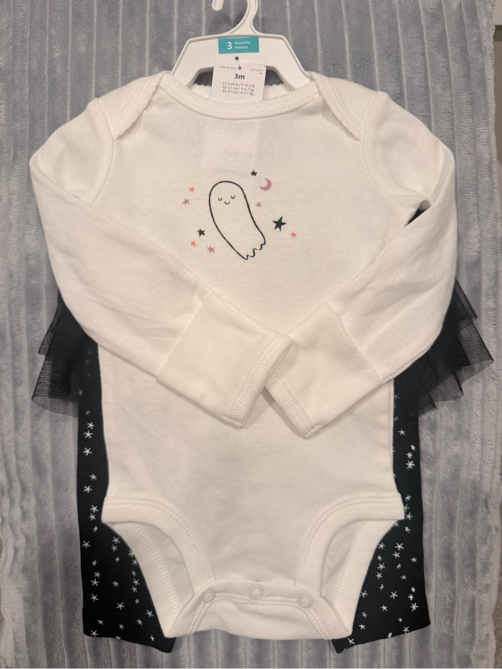 NWT Carter’s infant girl two piece Halloween outfit size 3 months
